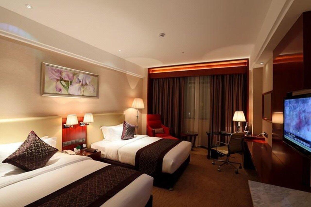 Wuhan Tianchimel Hotel Exterior foto